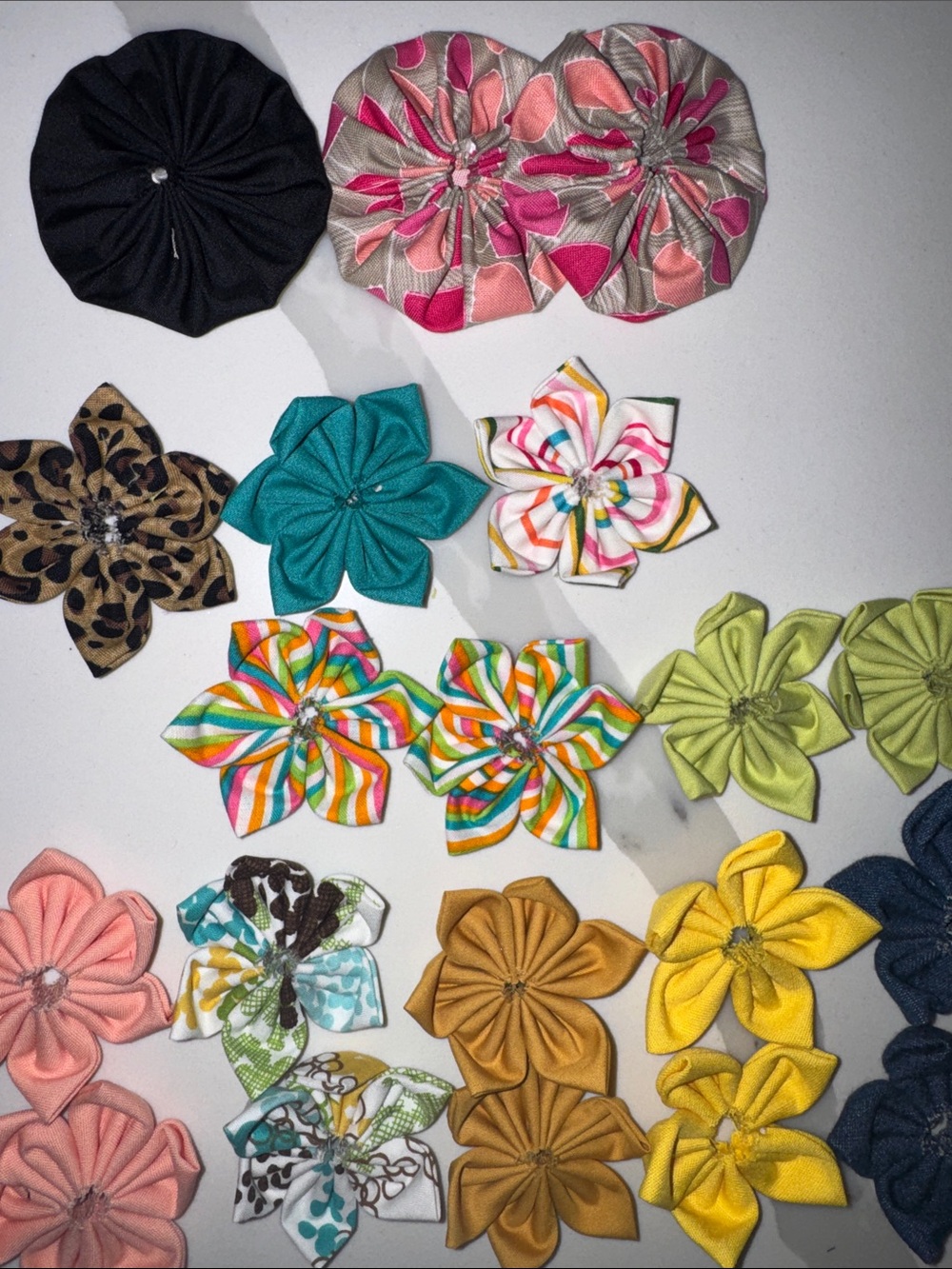 Colorful Fabric Flower Appliqués - Multi-Color Set - Picture 3 of 5